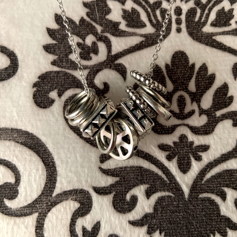 New handmade silver beaded necklace
